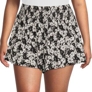 Terra & Sky Women's Plus Size Smocked Waist Knit Shorts